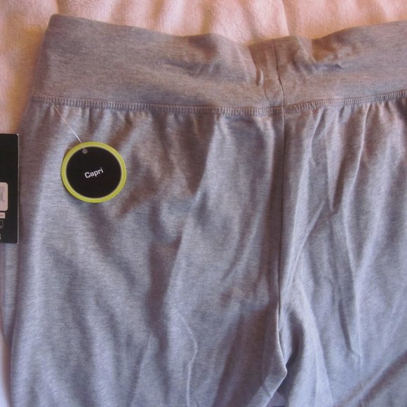 Athletic Works Athleisure Core Knit Capri Pants w/Drawstring GREY Size S(4-6)NWT - Picture 4 of 5